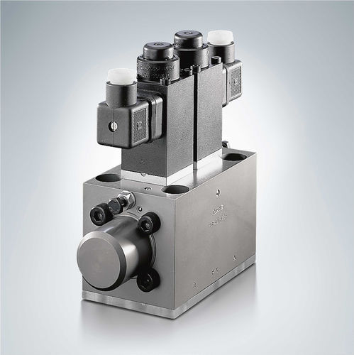 Spool hydraulic directional control valve - HSF series - HAWE Hydraulik SE - electro-hydraulic