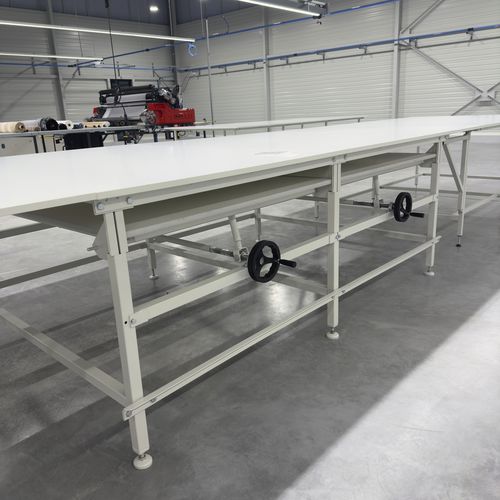 Needle roller cutting table - SODIFA ESCA - for fabric / for fabric padding / with drawers
