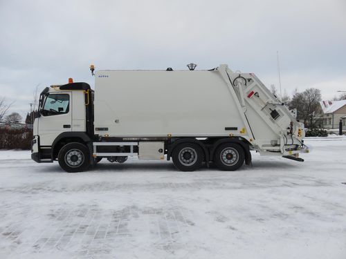 Rear-loader waste collection vehicle - KGH series  - NTM - NÄRPES TRÄ & METALL