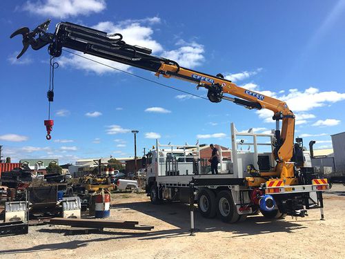 Truck-mounted Crane - 175 - Effer S.p.a - Swing-arm   Loading   Lifting