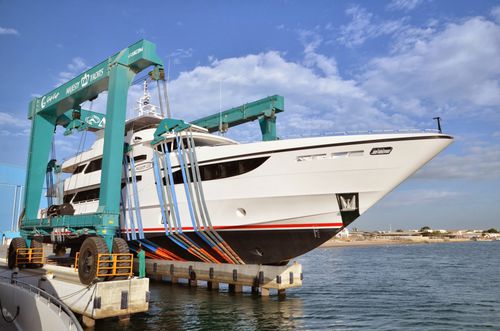 Self-propelled gantry crane - BHT 400 - Ascom SpA - for marine applications / hydraulic