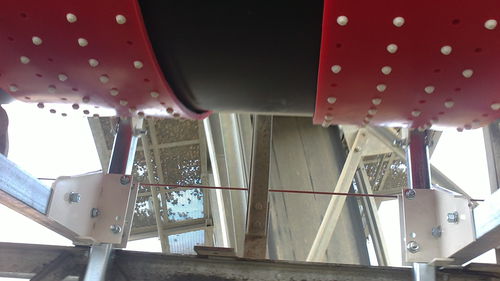 传送带抗振动系统