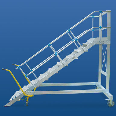 Wheeled step ladder - 10103 series - European Special Ladders, S.A. (ESLA) - portable / fixed / aluminum