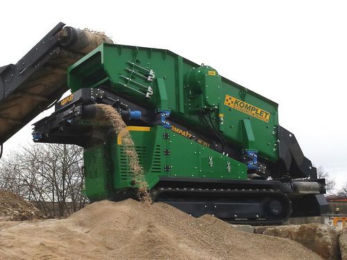 Crusher loading screening unit - KOMPATTO SC 221 - Komplet Italia srl - mobile / linear vibrating / for bulk materials