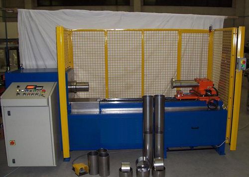Horizontal trimming machine - Sheet Metal Men s.r.l. - motorized / for sheet metal / for round parts