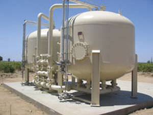 Activated carbon adsorber - max. 2200 gpm | HP® series - Evoqua Water Technologies