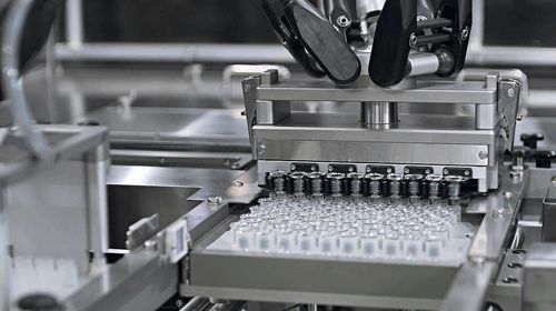Custom-made materials handling system - Körber Pharma - handling / for pharmaceutical products