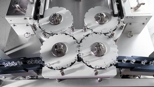 Transport system for the pharmaceutical industry - Körber Pharma - component / flexible / modular