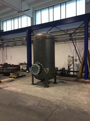 Custom-made vessel - BAGLIONI - metal / pressure / cone-bottom