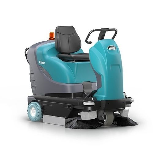 Ride-on sweeper - S680 - Tennant - battery-powered / indoor / outdoor