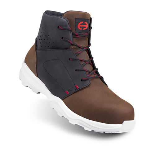 Anti-slip safety shoes - 67043 - HECKEL - mechanical protection / chemical protection / anti-static