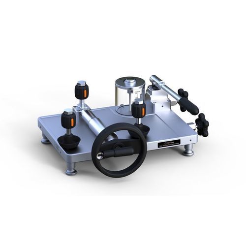 Manual calibration pump - ADT 946A - AOIP - hydraulic / high-pressure / for pressure generation