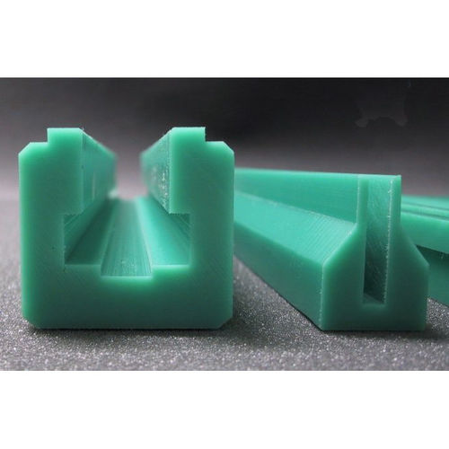 Polyethylene chain guide ISOTECH Kunststoff GmbH