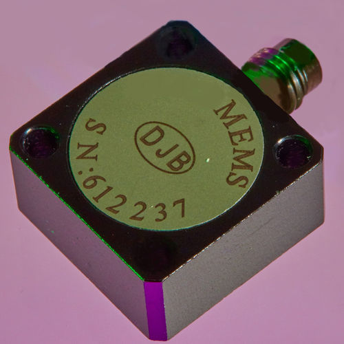 Single-axis accelerometer - AM/2.1000C  - DJB Instruments UK Ltd - MEMS / compact / high-sensitivity