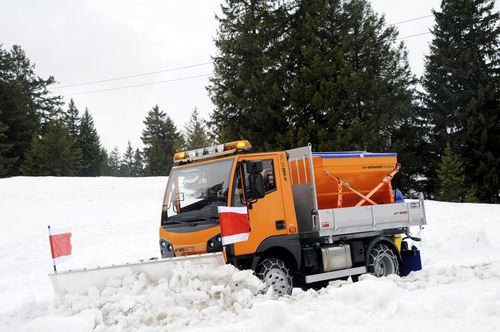 Truck salt spreader - Stratos 0 series - Aebi Schmidt Holding AG 