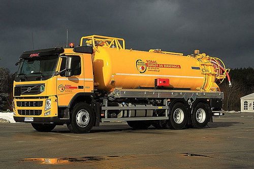 Truck-mounted tank - ADR series - DOBROWOLSKI Sp. z o.o.  - transport / fluid collection / protection