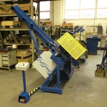Hydraulic shear - KAJMAN 600A - MISTRA s.r.o.  - for scrap metal / profile / alligator
