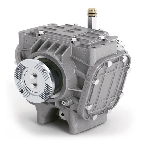 Power take-off with hydraulic clutch - 05 - PENTA, H.S., S.p.A. 