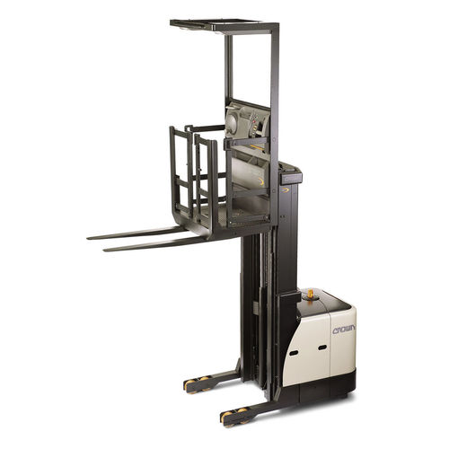 Electric order-picker - SP 3500 series - CROWN - vertical / high-level / VNA