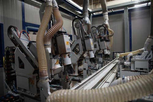 Wood product production line - DRILLMATIC - Working Process - window