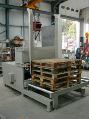 Pallet distributor - MF TECNO - MASSINI INDUSTRIES srl - automated / compact