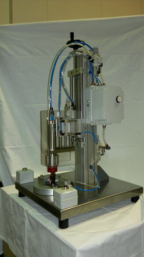 Pneumatic screw capping machine - PMS Technology S.r.l. - semi-automatic / for bottles / not specified