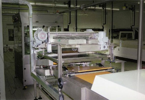 Flaking machine - Curl  - Prefamac Chocolate Machines N.V.