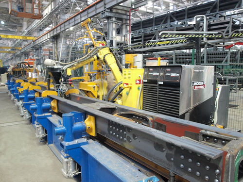 Robotic welding cell - Techvagonmash