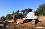 medium excavator