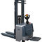 电动堆垛车