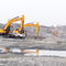 中型挖掘机