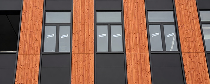 Scale-up of a bio-based wood coating using a pilotclave® pressure reactor