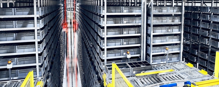 Lifting and moving valuable goods safely