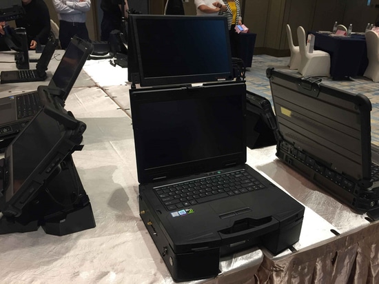 dual-screen rugged notebook