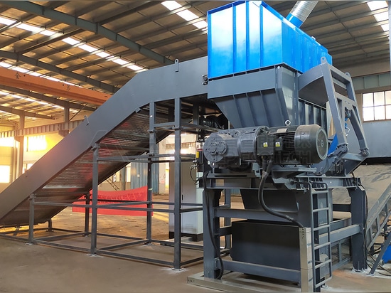 Bulky Waste Crushing and Sorting Line in Jiangsu, China