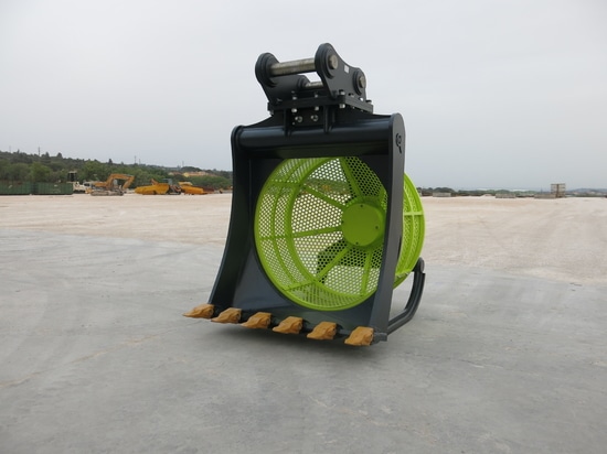 ROTARY SCREENING BUCKET