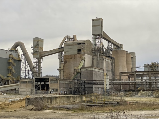 The Lam Thach Cement Plant