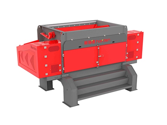 Single Shaft Shredder Makes High Production Capacity and Small Discharge Possible