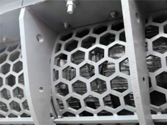 Single Shaft Shredder Makes High Production Capacity and Small Discharge Possible