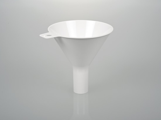 Disposable powder funnel made of PE bioplastic (Bürkle GmbH)