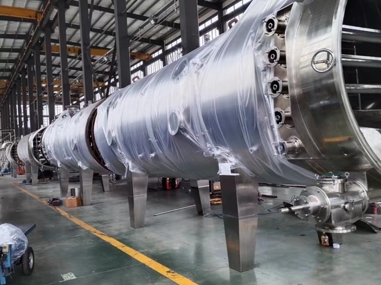 Details of vacuum belt dryer