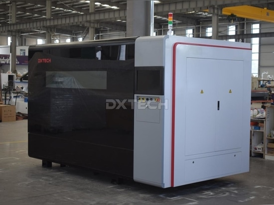 1500W 1590Q-series High-precision Fiber Laser Cutting Machine sent to Canada