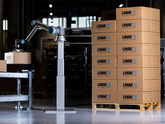 New LINAK lifting column for cobot palletisers: Reach new heights