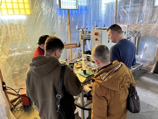 Laboratory tests on OSV Mini AB dosing units - Integral foam and epoxy resins