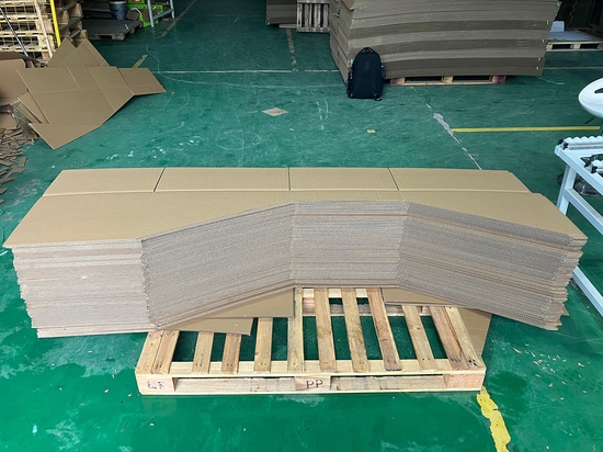 Open Top Corrugated Shelf Box | Display Box Processing by BM2508-Pro Box Making Machine