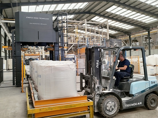 Innova Group installs a state-of-the-art packaging line for chemical compounds in Younexa