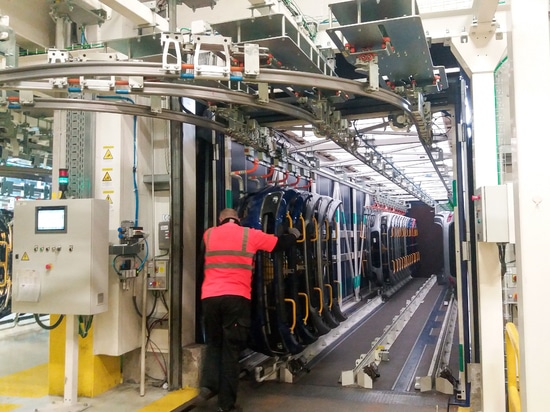 Rethinking supply chains: resilience and nearshoring