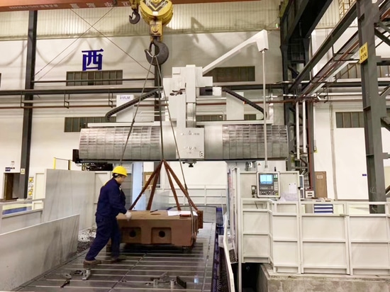 Powering Global Manufacturing: SOUND Injection Molding Machines — Innovation Since 1955