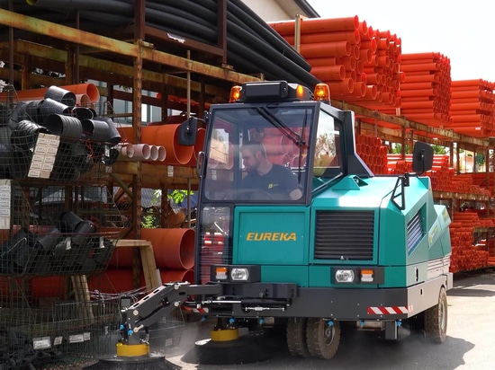 Sweeping dust from the yards is the biggest cleaning challenge for a builders’ merchant.