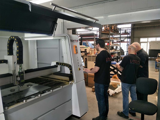 SUNTOP High Precision Small Cutting Size Fiber Laser Cutting Machine in Germany